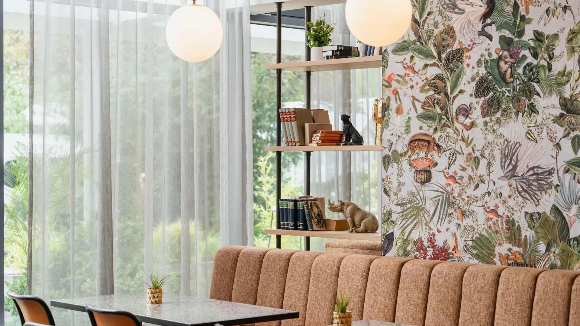 Hotel Berlin, Berlin, A Member Of Radisson Individuals